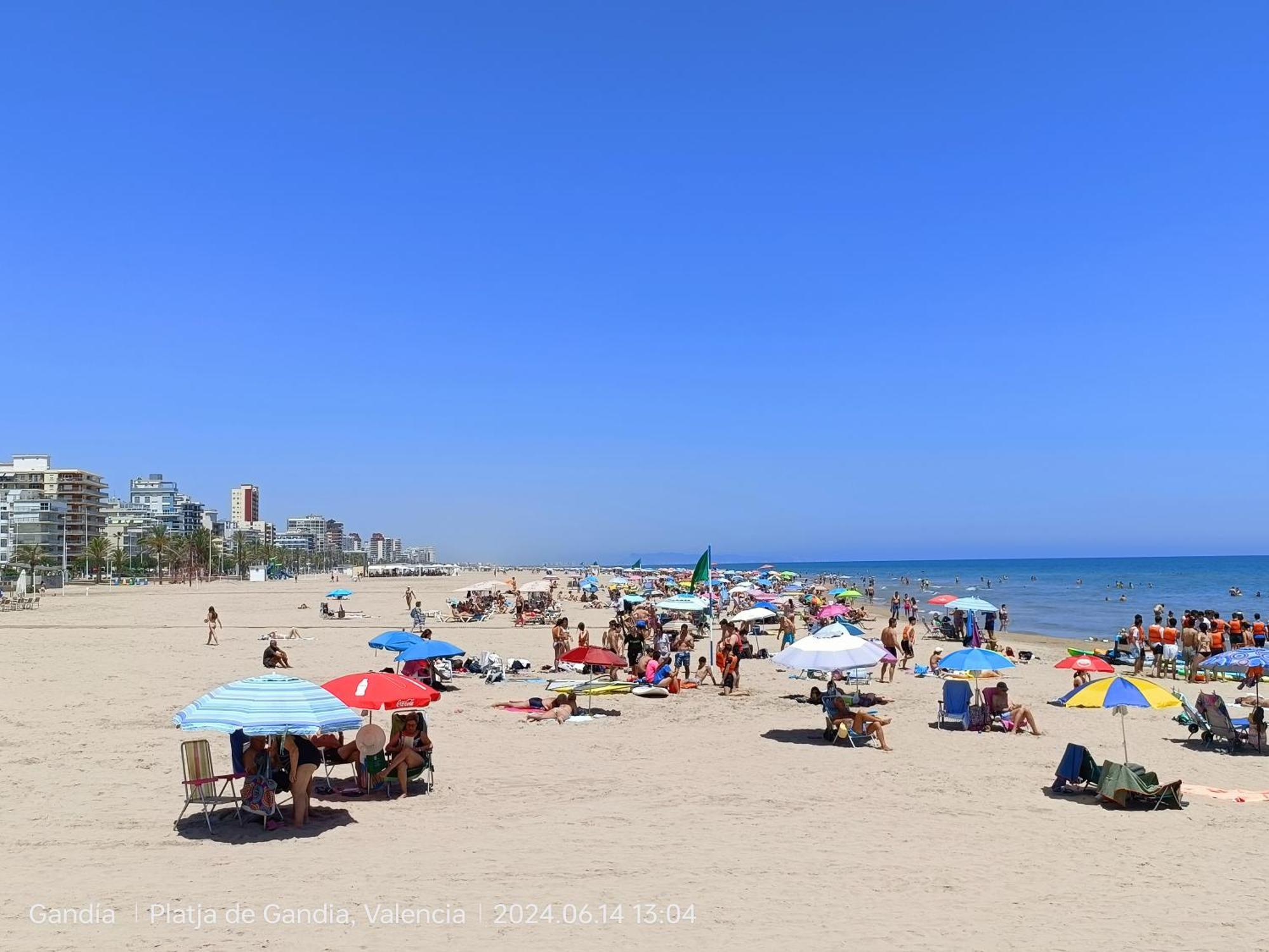 Mare De Deu, Vivienda Vacacional Para Familias Y Mayores De 25 Anos En El Grao De Gandia-Playa Playa de Gandia Экстерьер фото