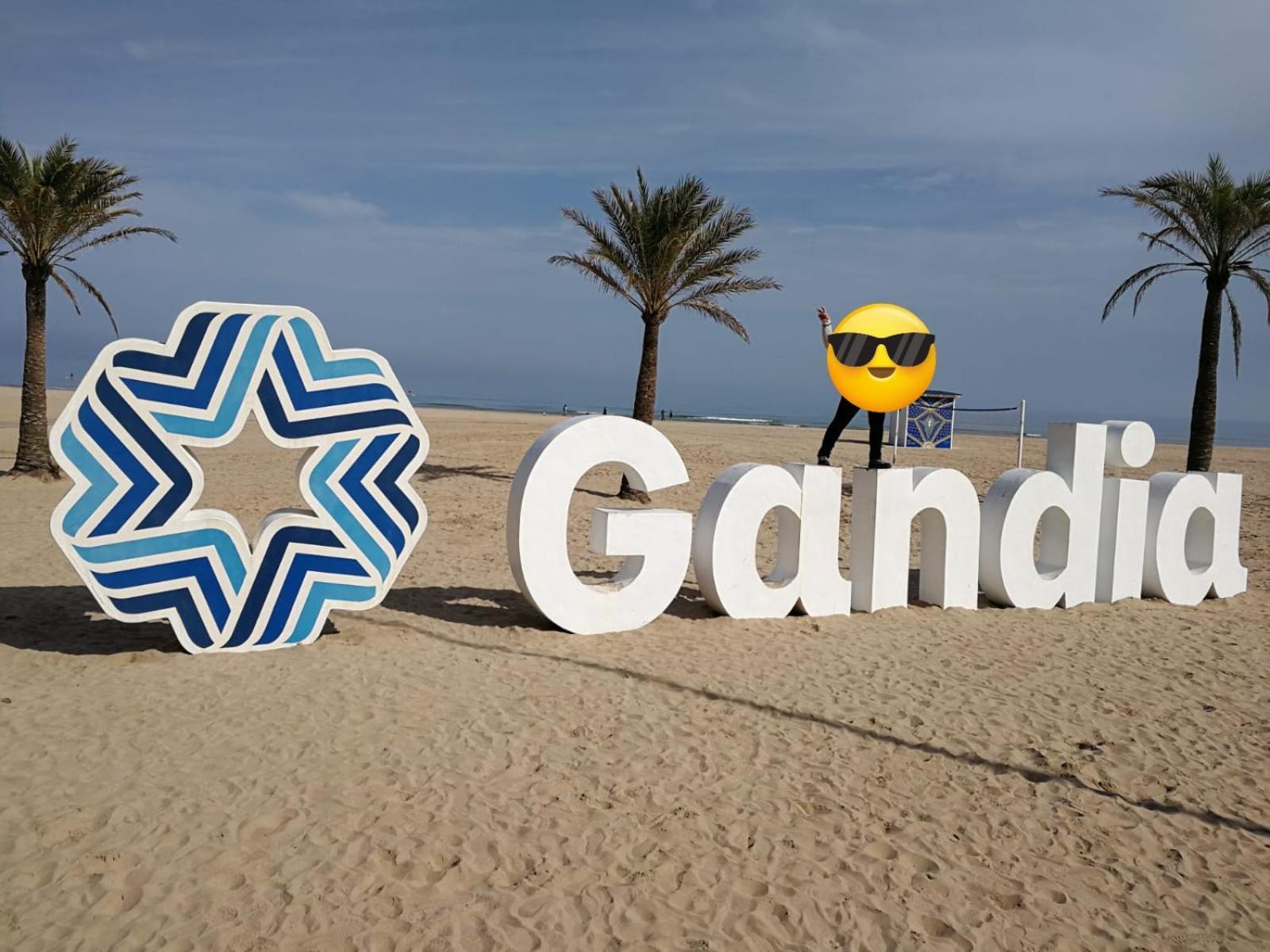 Mare De Deu, Vivienda Vacacional Para Familias Y Mayores De 25 Anos En El Grao De Gandia-Playa Playa de Gandia Экстерьер фото