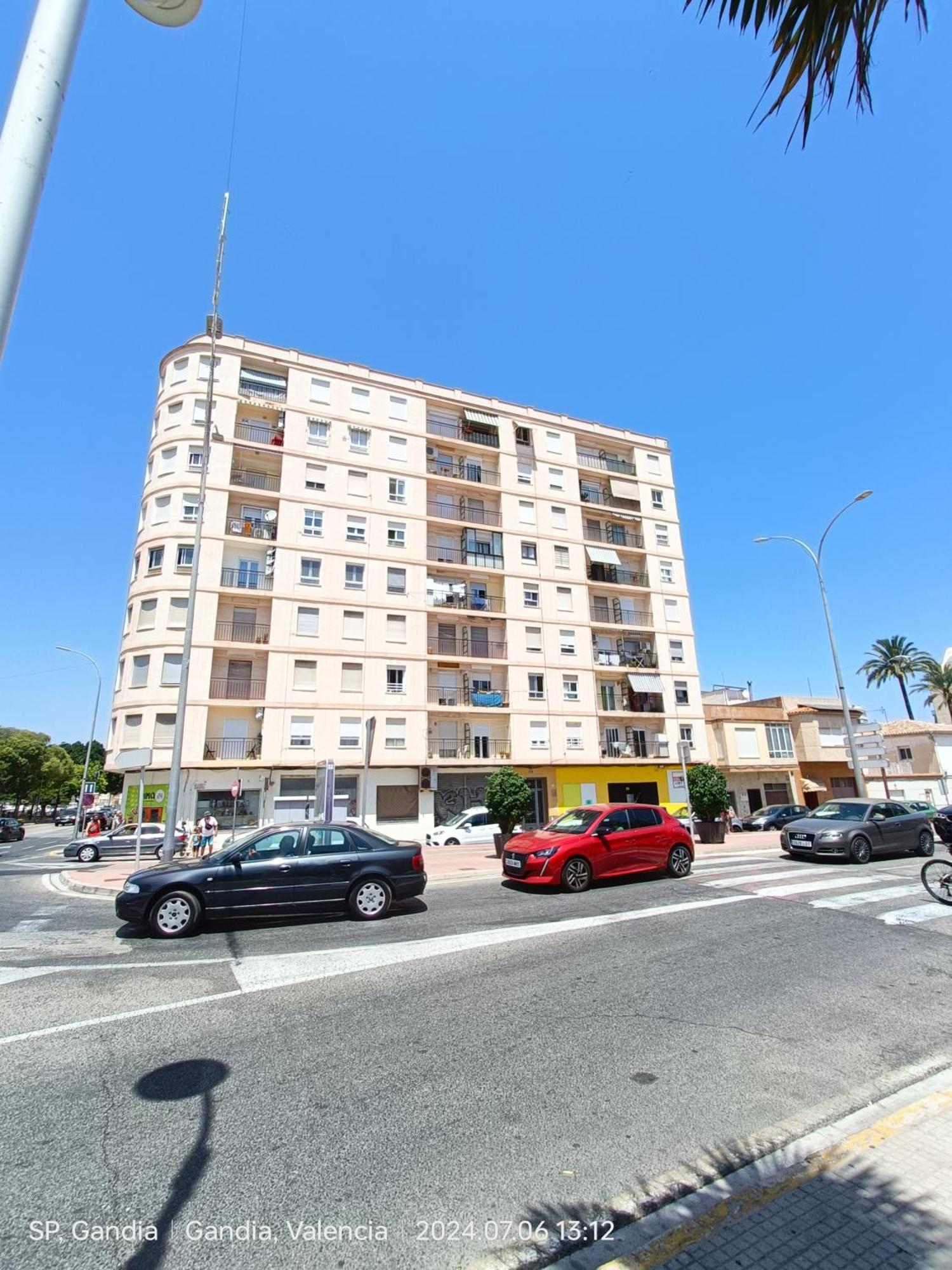 Mare De Deu, Vivienda Vacacional Para Familias Y Mayores De 25 Anos En El Grao De Gandia-Playa Playa de Gandia Экстерьер фото